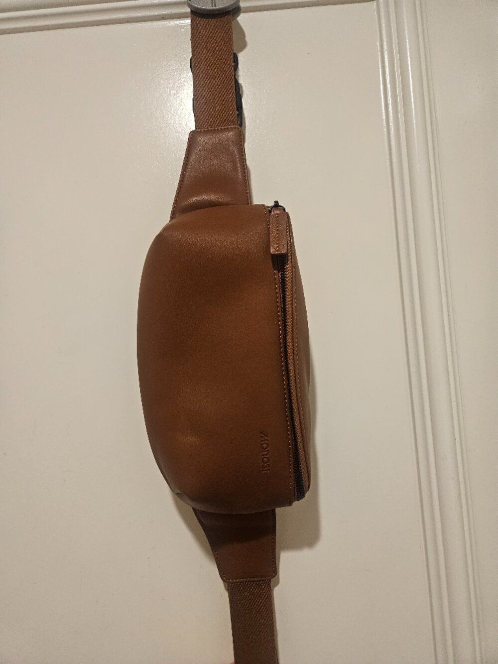 Monos Metro Sling, Saddle Tan vegan leather, Crossbody BeltBag Adjustable Strap